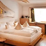 The Dom Operated By Dorint מלון *