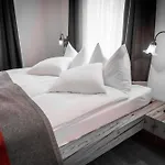 The Dom Operated By Dorint מלון