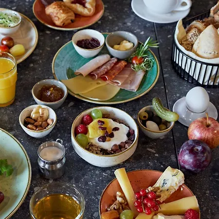 The Dom Operated By Dorint Отель