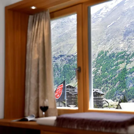 Отель The Dom Operated By Dorint